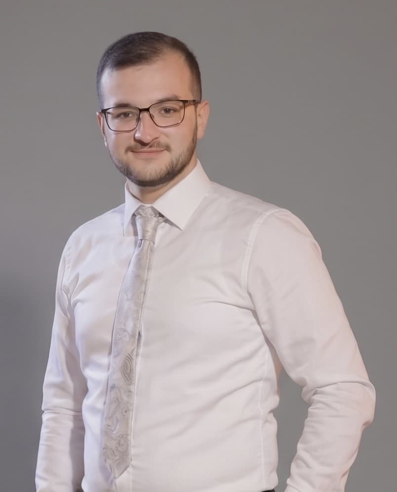Sargis Erikjan, Kfz-Sachverständiger